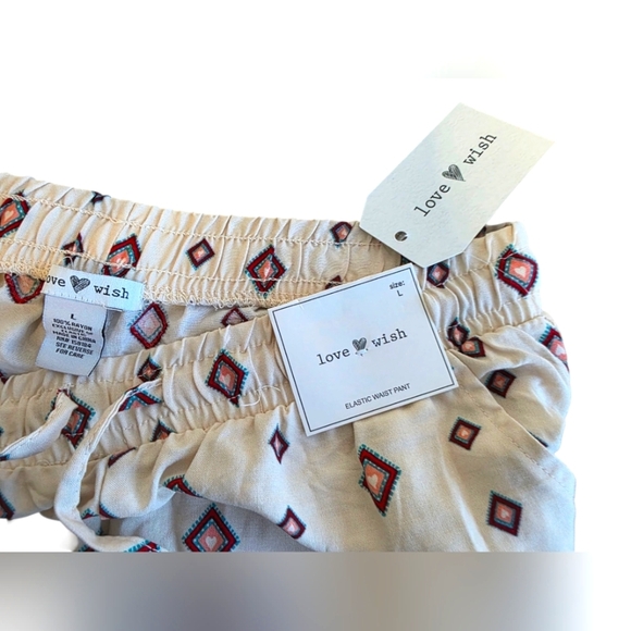 Lovewish Bohemian Wide-Leg Pants with Tropical Print Size Large - Picture 5 of 5